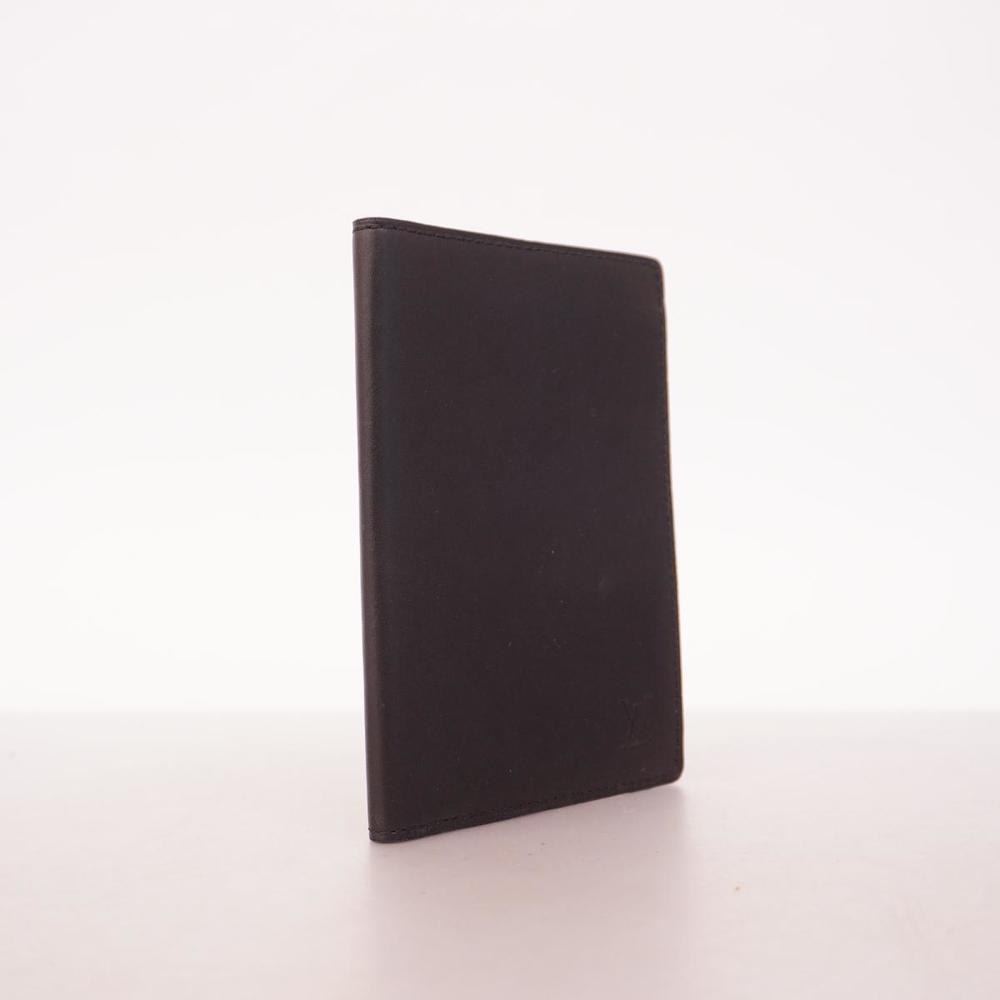Louis Vuitton Nomad Couverture Passport Case Noir